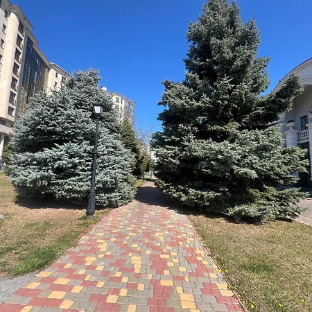 Спальня-Студия С Видом На Море И Парк Odessa Buitenkant foto