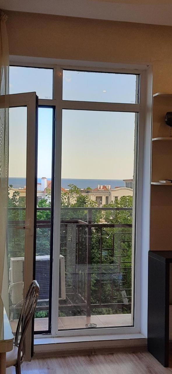 Спальня-Студия С Видом На Море И Парк Odessa Buitenkant foto